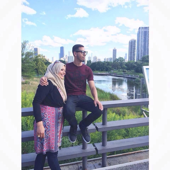 Meet your Posher, Innam - Picture 1 of 1